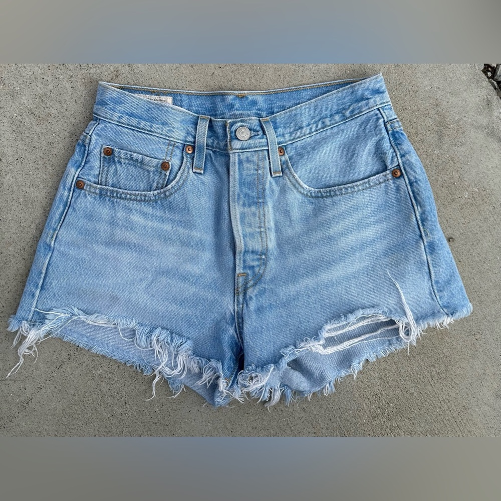 Levis 501 shorts